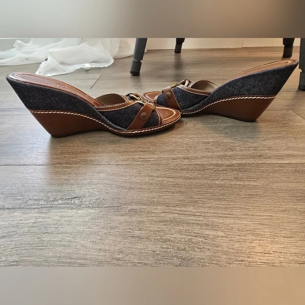 Cole Haan Leather Denim Metal Detail Wedges Ladies Size 7.5